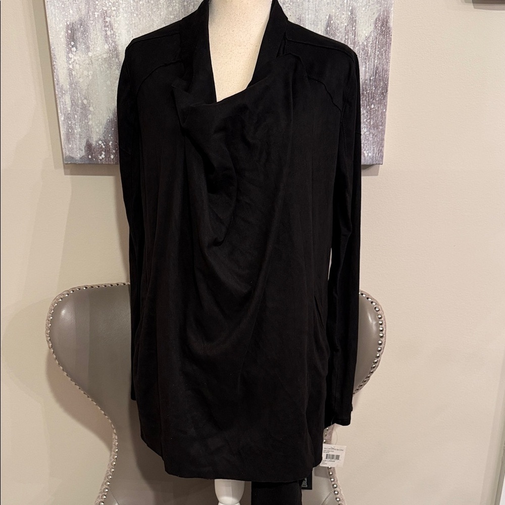 BLANK NYC Black Women's faux suede cardigan with snaps size large